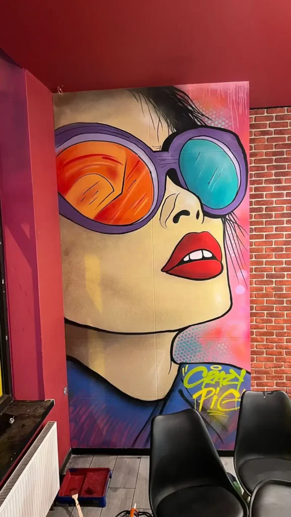 ANIA portret na scienie graffiti